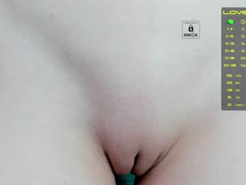webcam girl _witch__ capture image #698497