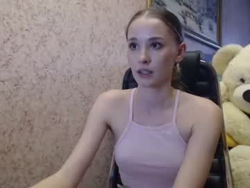 webcam girl ariana_777 capture image #1646132