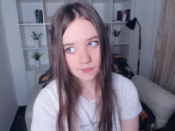 webcam girl kristi_zenn capture image #3985389