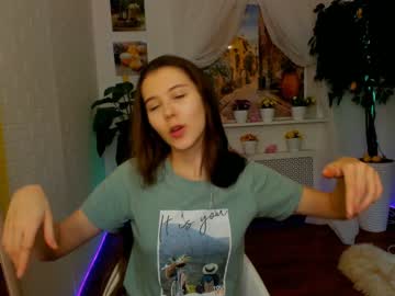 webcam girl carolineprise capture image #675741