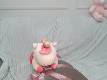 webcam girl yummyyseee capture image #3588540