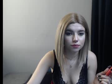 webcam girl kiki_mone capture image #2851037