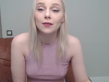 webcam girl yummyyseee capture image #3536931