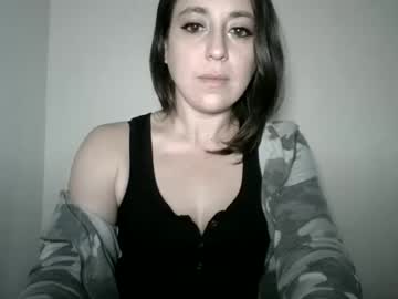 webcam girl ilovelucylola capture image #1452361