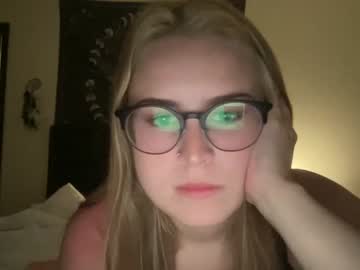 webcam girl sarahmartin420 capture image #3948769