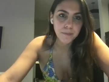 webcam girl yrrossedunonxo capture image #3970200