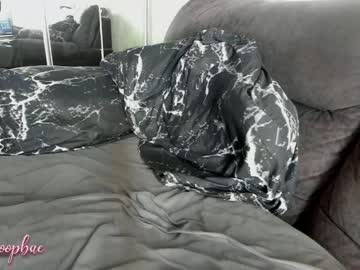 webcam girl tia__moon capture image #2672244