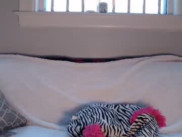 webcam girl petitegirluvsdick capture image #3555172
