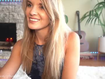 webcam girl phoenix_taylor capture image #1504356