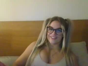 webcam girl babyadrianna capture image #2905471
