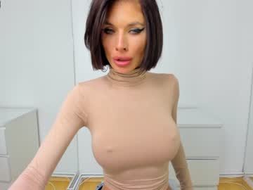 webcam girl ingridblondy94 capture image #2650567